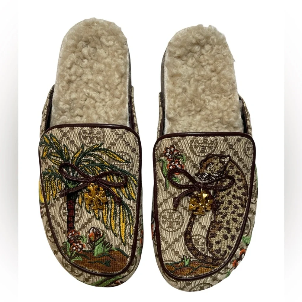 Tory Burch Genuine Shearling Jacquard Needlepoint Mismatched Mules NWOT 🐆 RARE‼️